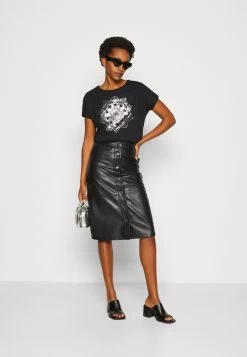 Anna Field Camiseta Estampada - Black 9 Anna Field Camiseta Estampada - Black -Anna Field 040fdecb3a8a4ace95f1c6565a6fee21