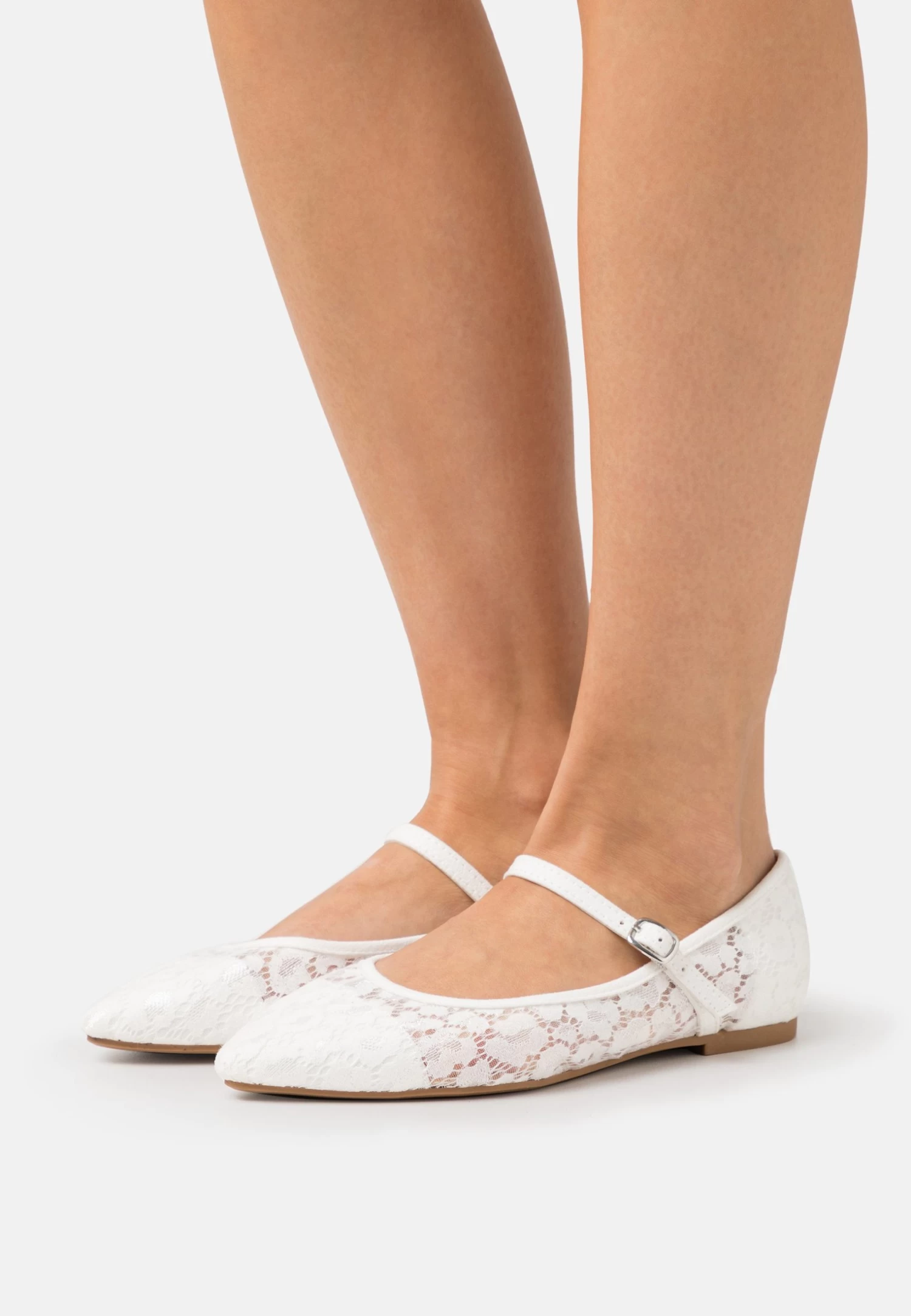 Bailarinas Con Hebilla - White 2 Bailarinas Con Hebilla - White