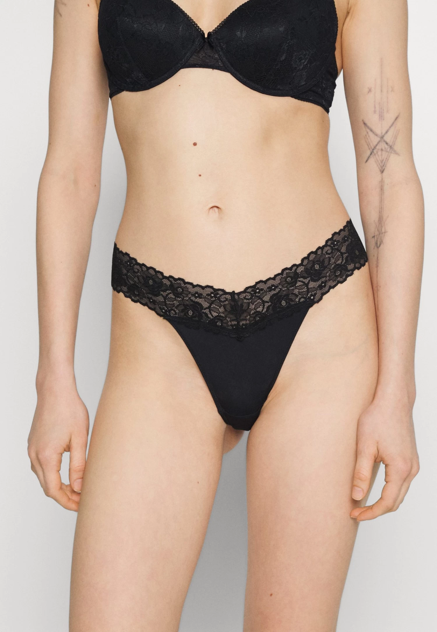 Anna Field 5 Pack - Tanga - Pink/Black 6 Anna Field 5 Pack - Tanga - Pink/Black - Imagen 4