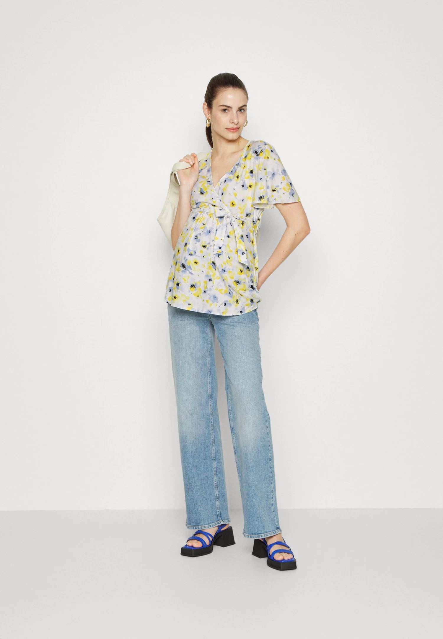 Blusa - White/Light Blue 4 Blusa - White/Light Blue - Imagen 2