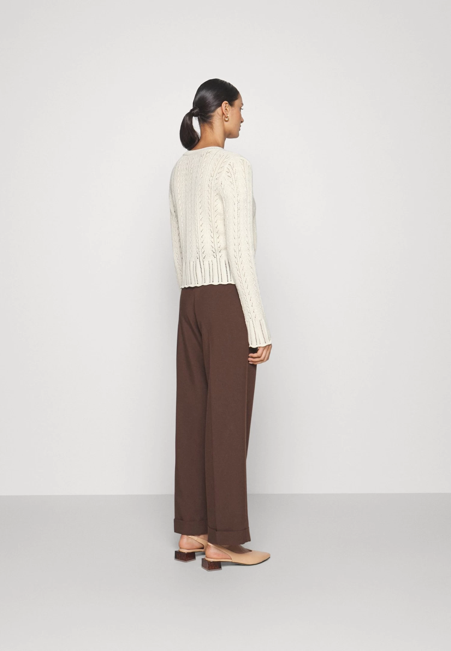 Anna Field Pointelle Bolero - Chaqueta De Punto -Offwhite 5 Anna Field Pointelle Bolero - Chaqueta De Punto -Offwhite - Imagen 3