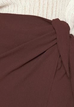 Curvy Textured Sarong Midi Skirt - Falda Cruzada - Brown -Anna Field 4caf1dfae87d40bf9082299a25a91686