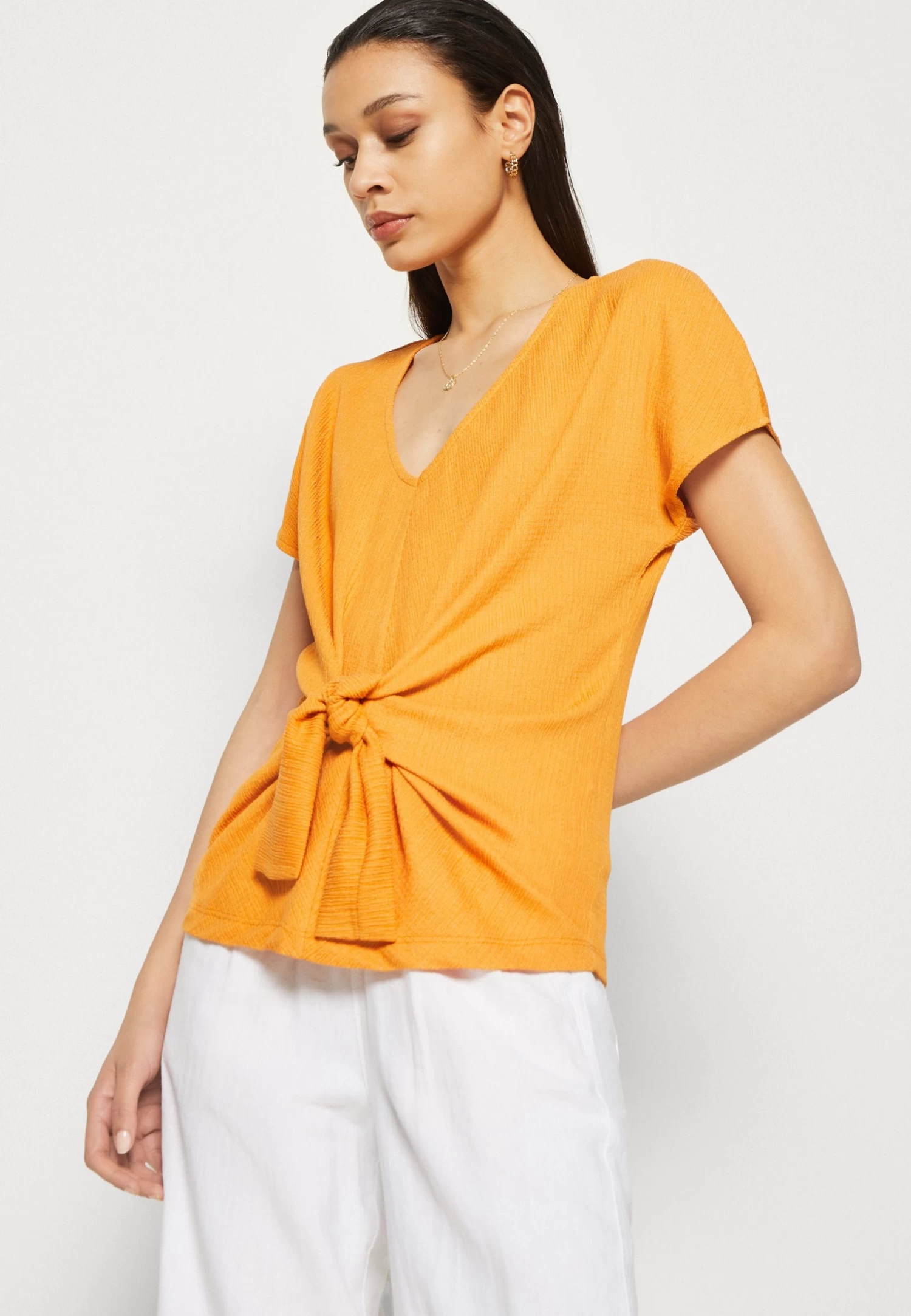 Anna Field Blusa - Dark Yellow 6 Anna Field Blusa - Dark Yellow - Imagen 4