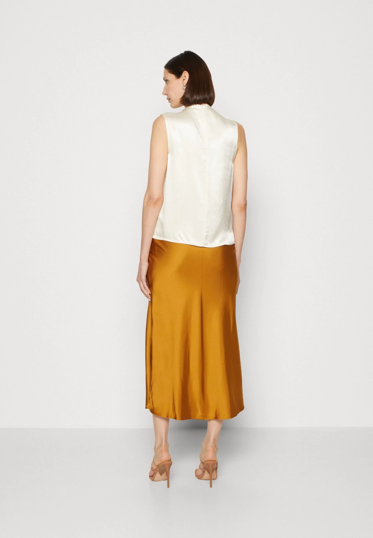 Anna Field Top - Off White 5 Anna Field Top - Off White - Imagen 3