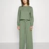 Anna Field Pijama - Khaki 2 Anna Field Pijama - Khaki -Anna Field 68ed216264604a9c84ac95461f3c3c9a