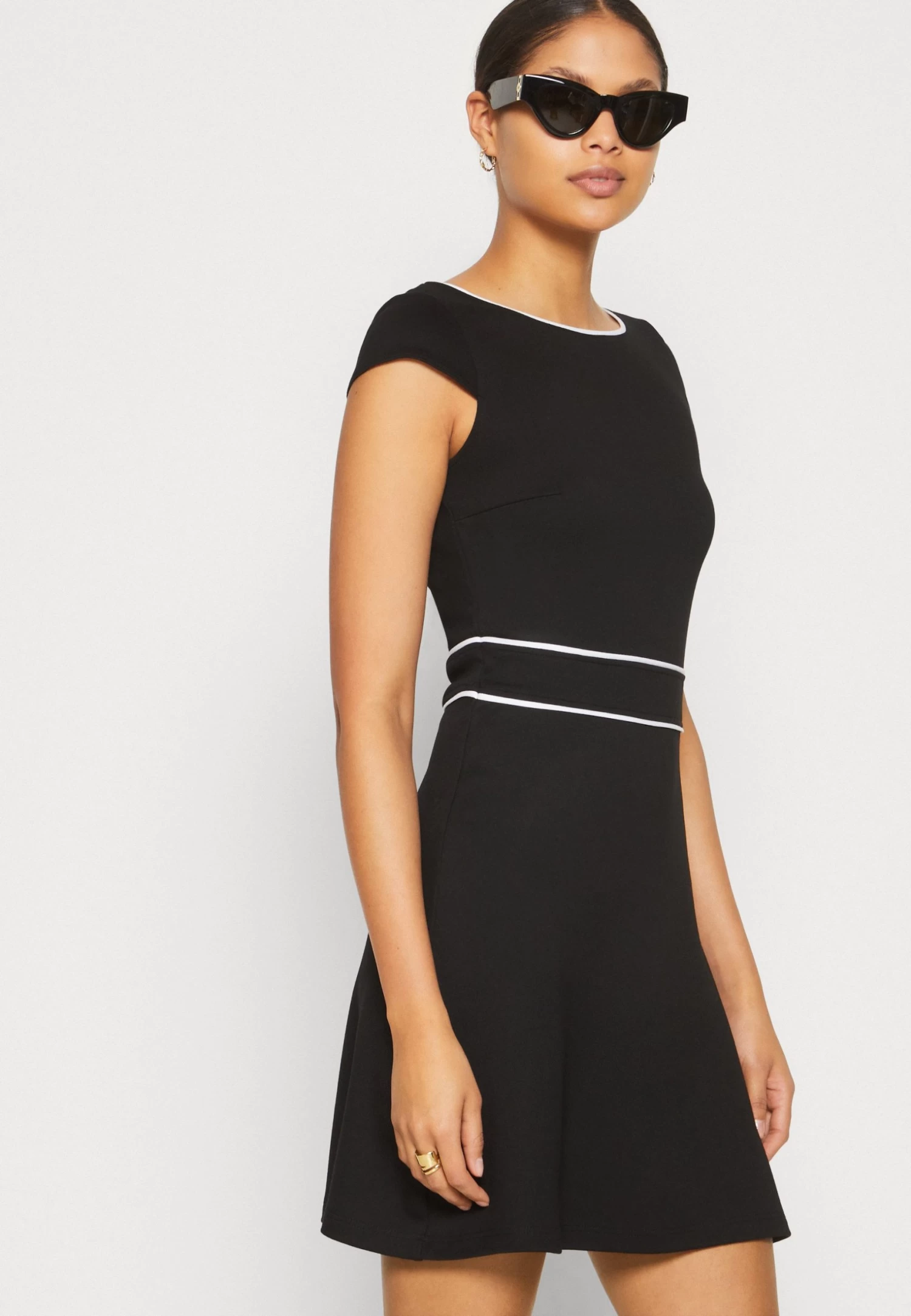 Anna Field Vestido Ligero - Black/White 6 Anna Field Vestido Ligero - Black/White - Imagen 4