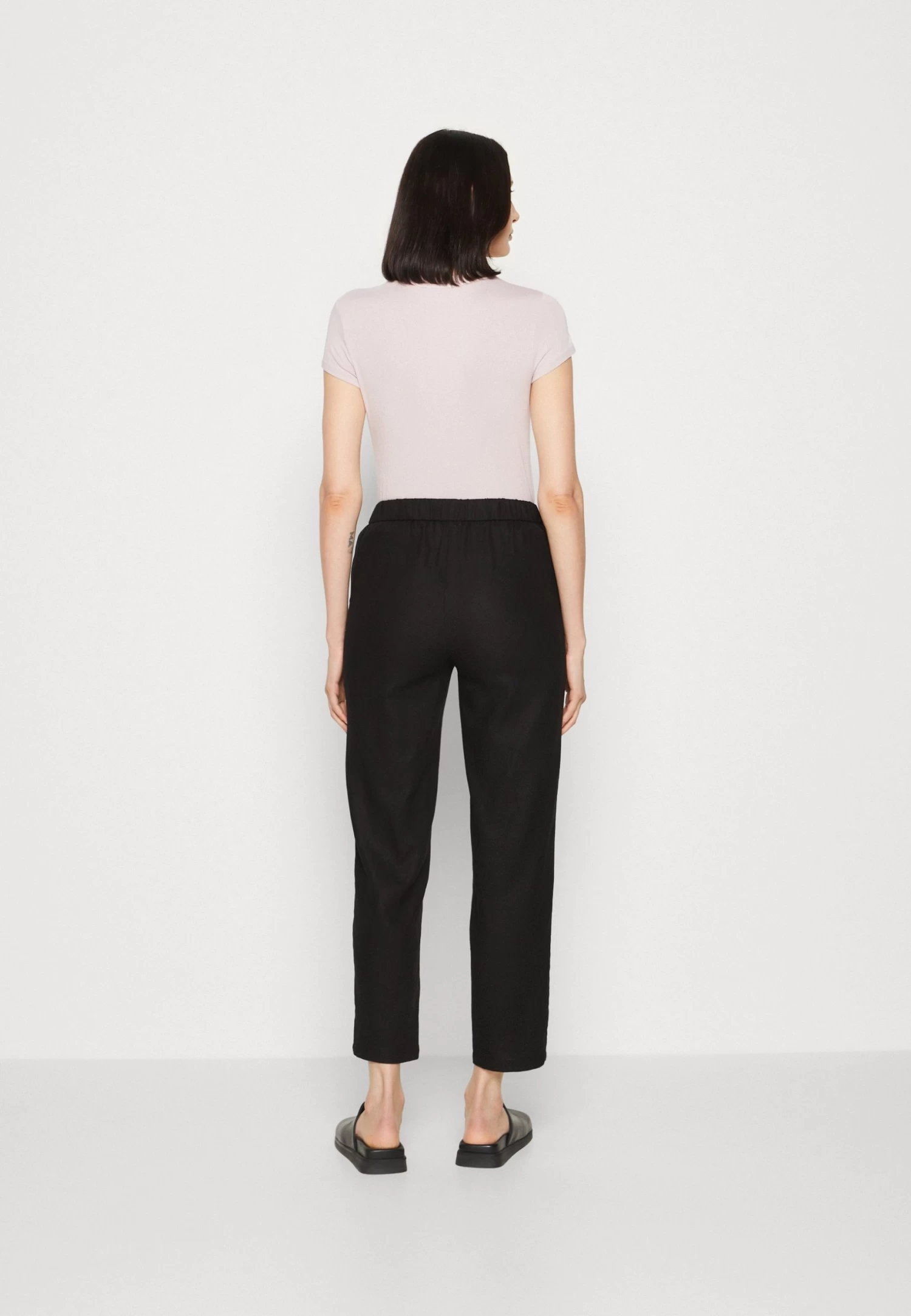 Anna Field Linen Mix - Pantalones - Black 5 Anna Field Linen Mix - Pantalones - Black - Imagen 3