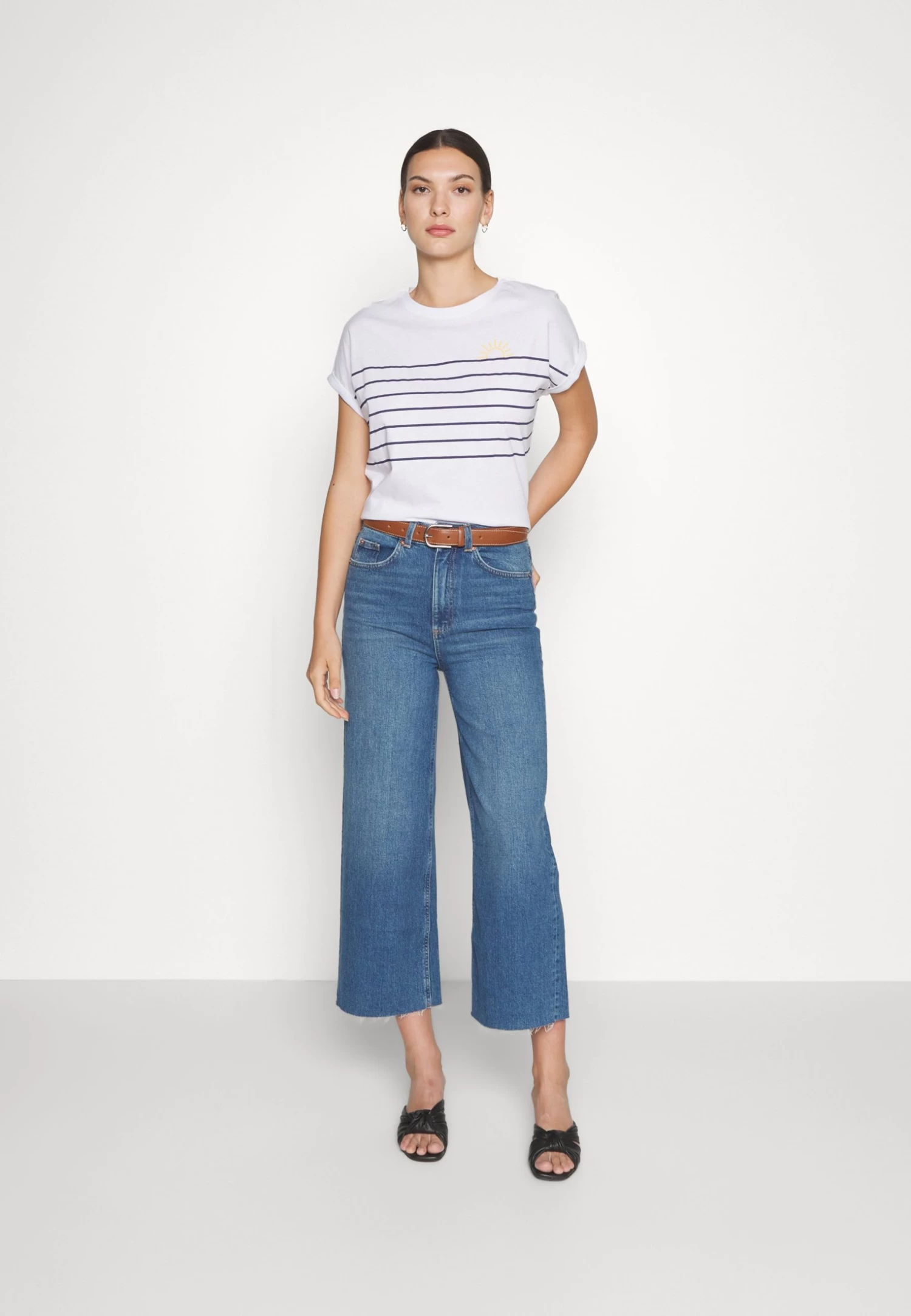 Anna Field Mandala - Camiseta Estampada - White 7 Anna Field Mandala - Camiseta Estampada - White - Imagen 5