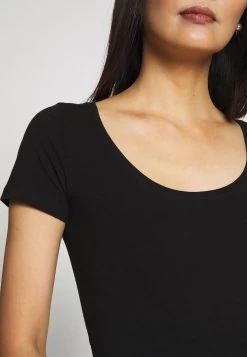 Anna Field 3 Pack - Camiseta Básica - Black 13 Anna Field 3 Pack - Camiseta Básica - Black -Anna Field a9a6e68f2c514ab4b79fa4a5d00f3b87