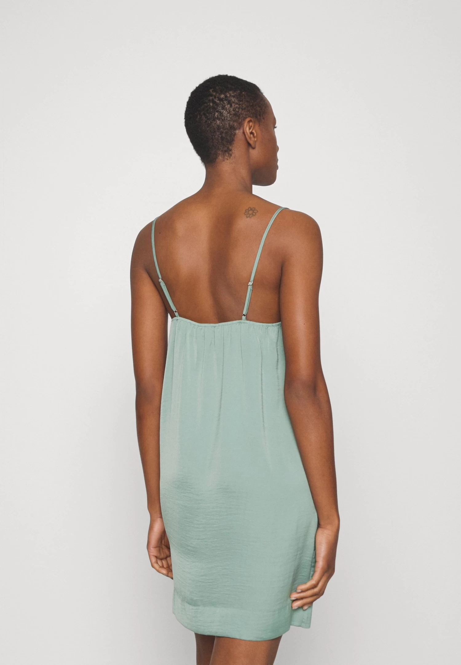 Anna Field Camisón - Green 5 Anna Field Camisón - Green - Imagen 3