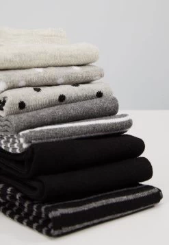 Anna Field 8Pp Spot Stripe- Calcetines - Grey -Anna Field c4f9f9de7c754216a2ed0c3f542fba9e