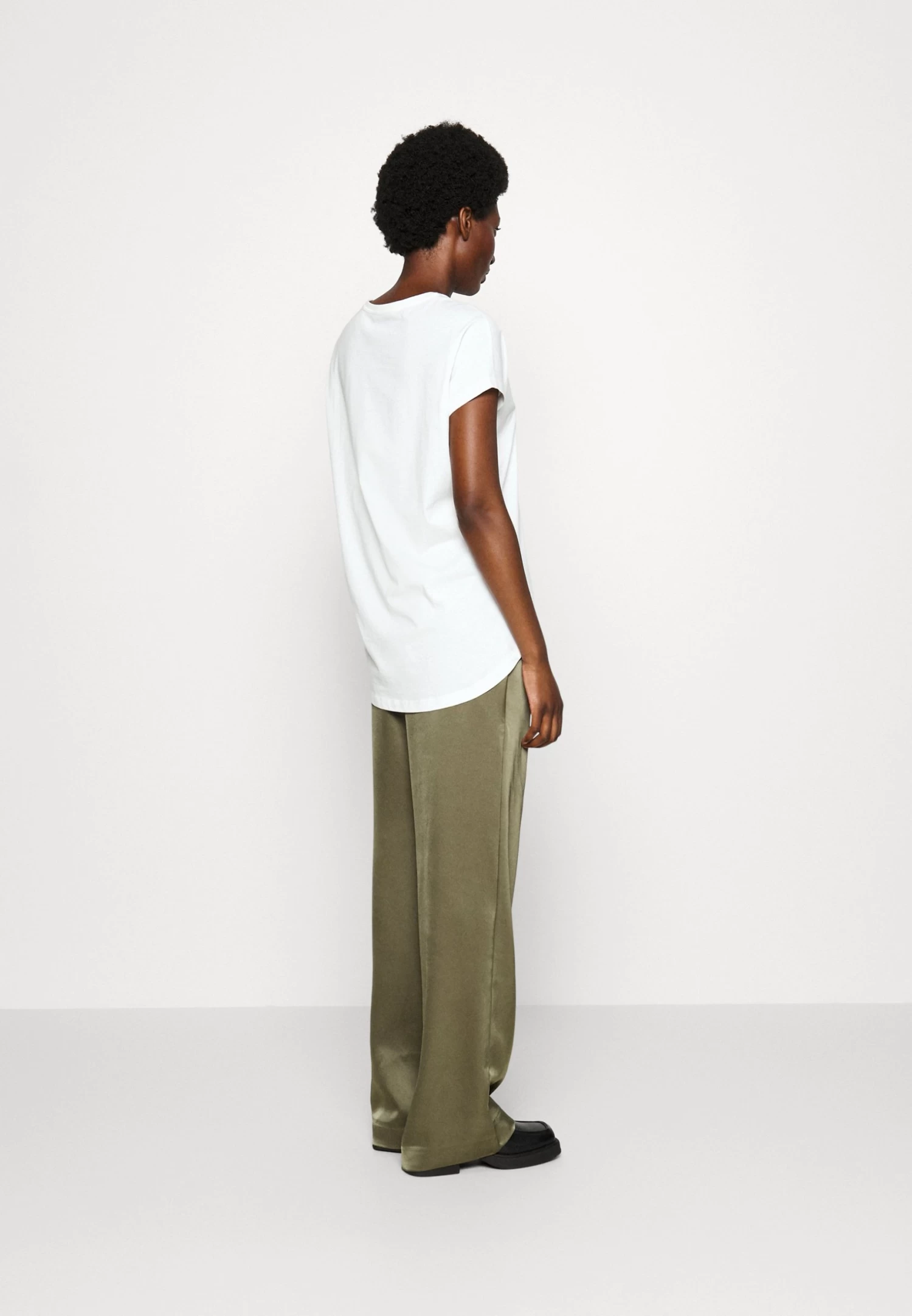 Anna Field Pantalones - Olive 5 Anna Field Pantalones - Olive - Imagen 3