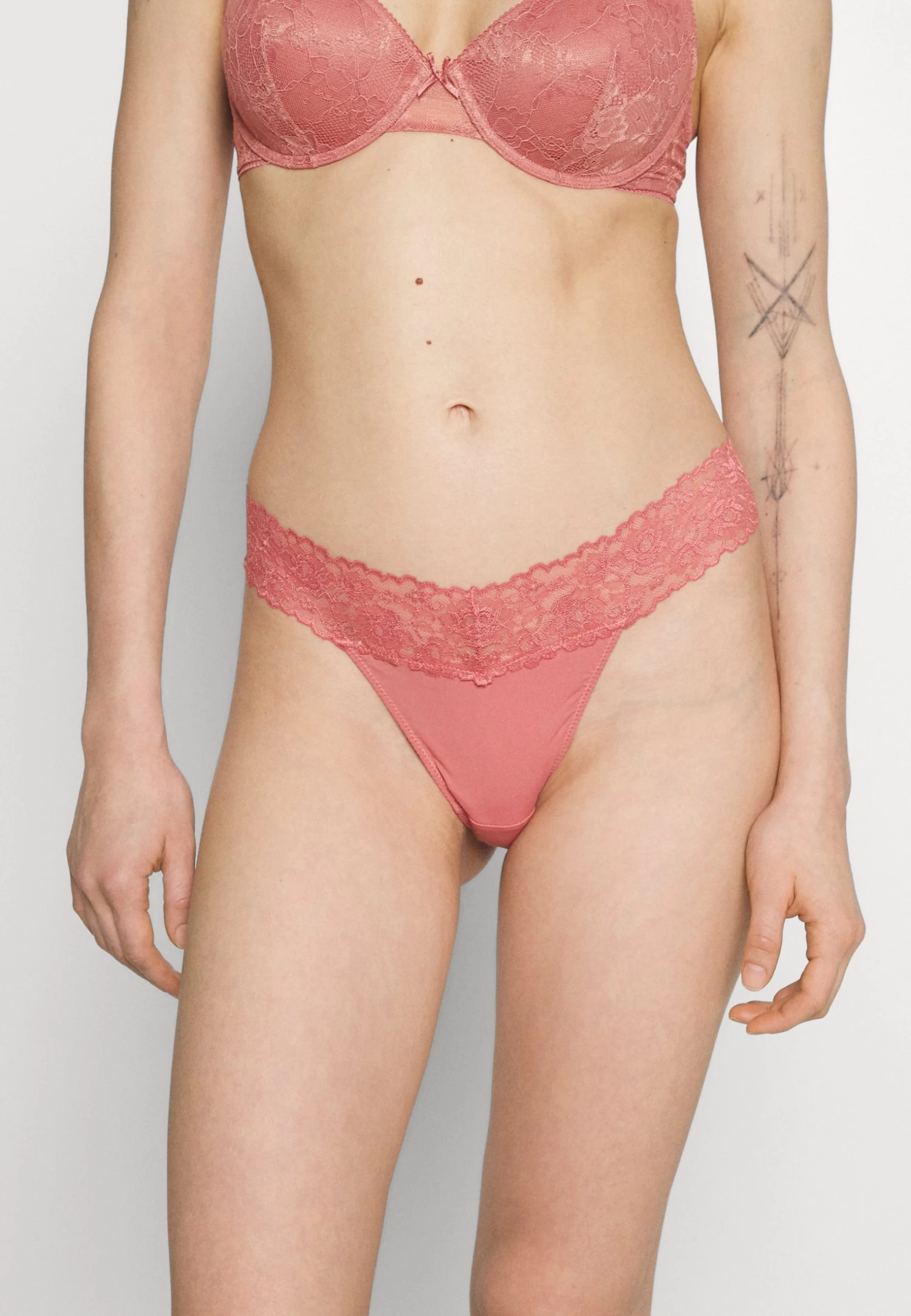 Anna Field 5 Pack - Tanga - Pink/Black 4 Anna Field 5 Pack - Tanga - Pink/Black - Imagen 2