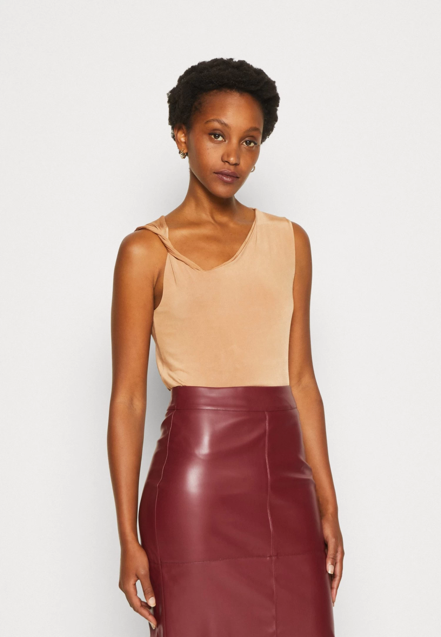 Anna Field Top - Light Brown 3 Anna Field Top - Light Brown