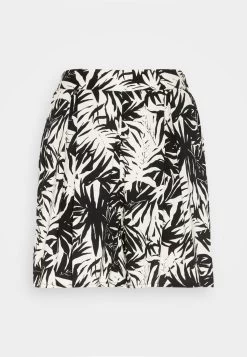 Anna Field Shorts - Black/Off-White 12 Anna Field Shorts - Black/Off-White -Anna Field f16c51127a8e4ab7bfd2230d15c24062