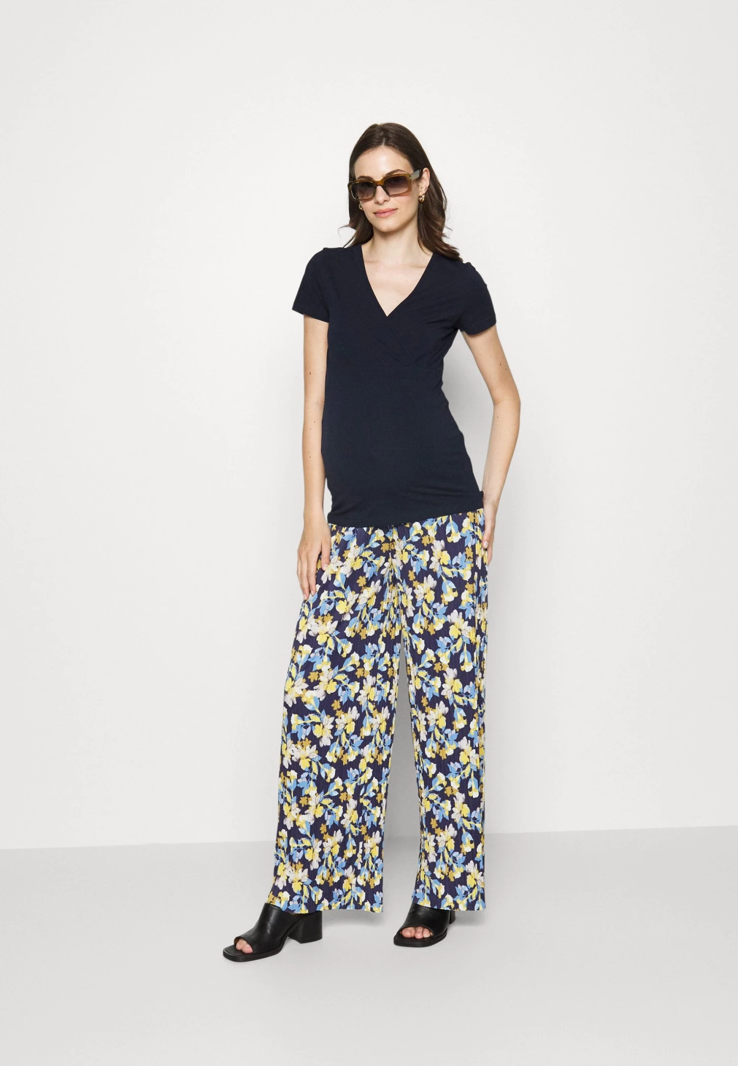 Pantalones - Multicoloured 4 Pantalones - Multicoloured - Imagen 2